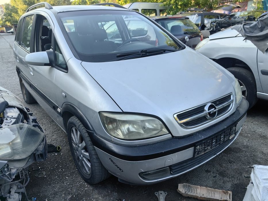 Опел Зафира 2.2 ДТИ 125к.с На Части! Opel zafira 2.2 DTI