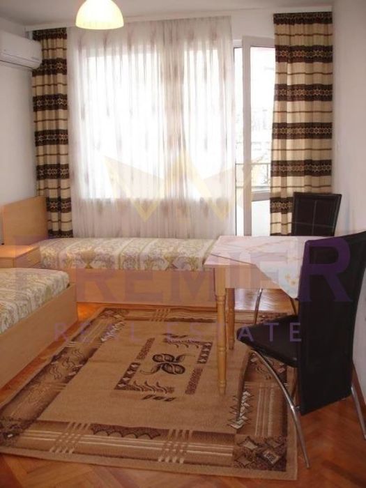 Дава се под наем Двустаен апартамент в Варна, Генералите - 70 кв.м за 498.27 € - Снимка #7