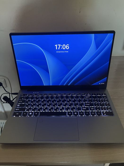 Ноутбук-VERVIEW Y7415.6