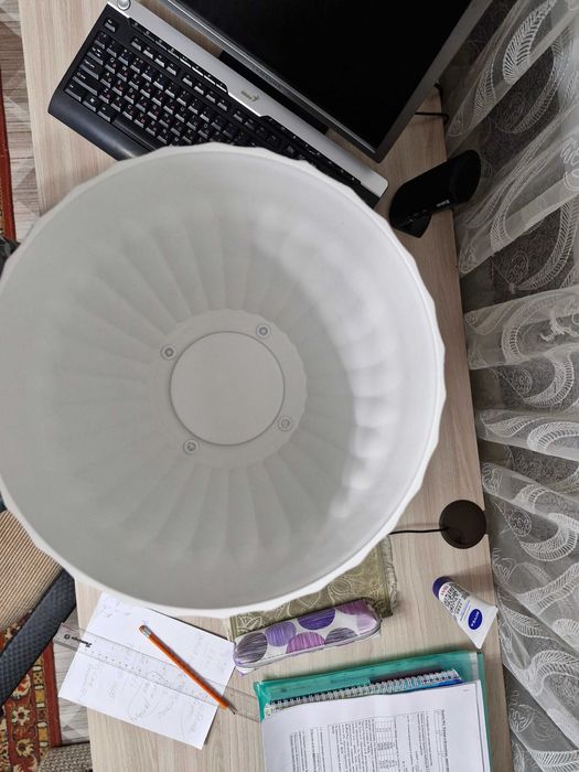 Цветочные горшки