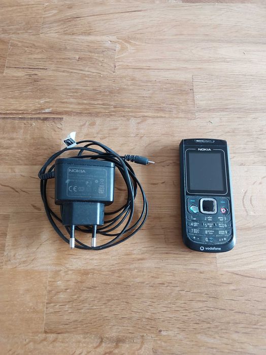 Телефон Nokia 1680c-2