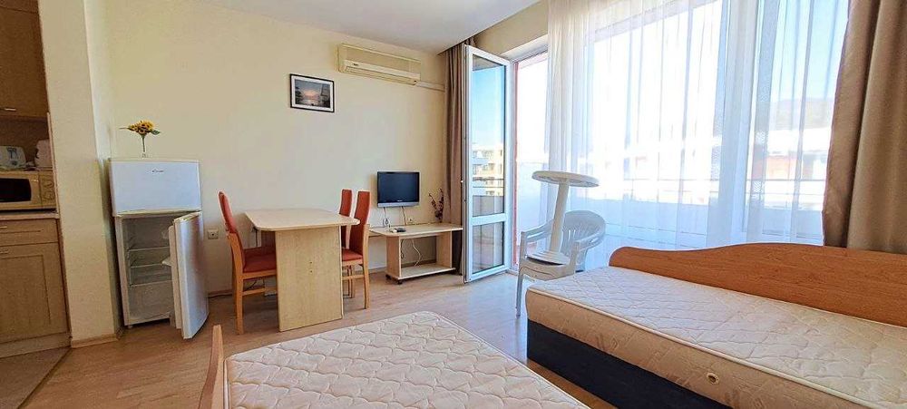 Продава се Едностаен апартамент в Свети Влас - 40 кв.м за 1748 €/кв.м - Снимка #2