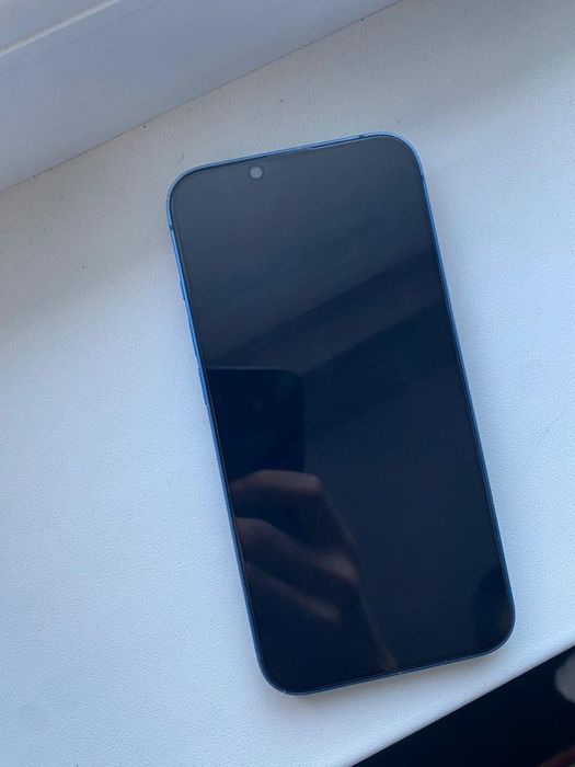 iPhone 13  продажи