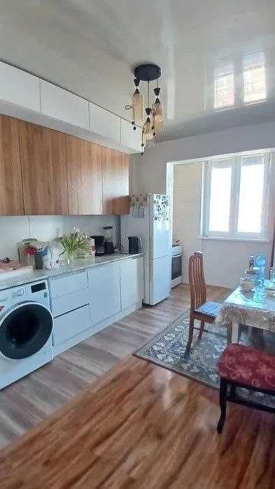 Дархан 2/5/9 отдельный вход, Дархан Авеню