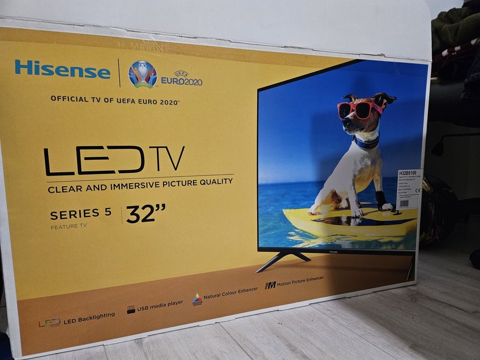 Televizor Hisense Led TV 81cm
