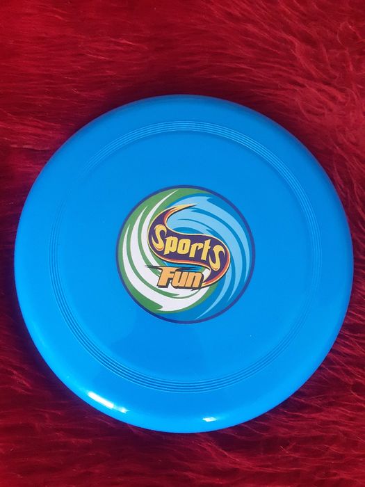 Летяща чиния нова за игра