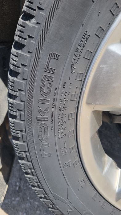 Продам автошины Нокия R18 б/у