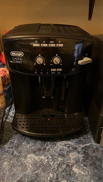 Espressor delonghi caffee corso si magnifica