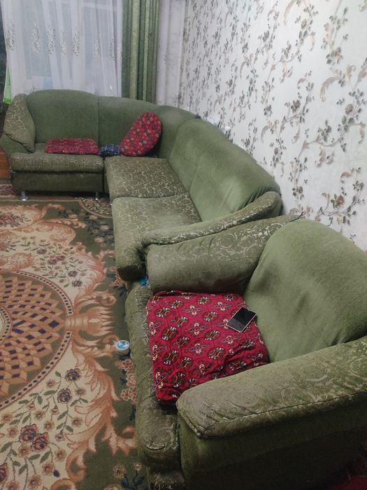 Мягкий уголок гостиный