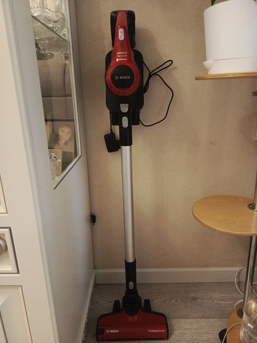 Продам беспроводной пылесос