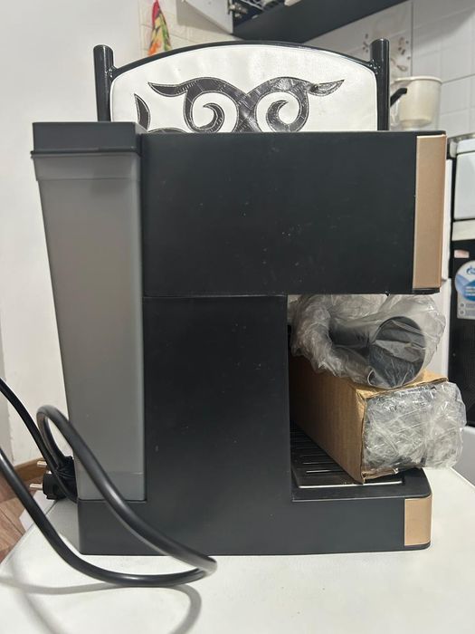 Кофемашина POLARIS