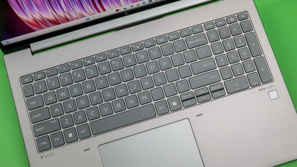 HP ZBook Power 16” G11 Ultra 7 32GB 1TB RTX2000 8GB Video! US Keyboard