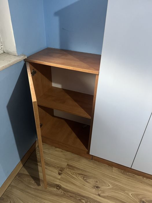 Продавам спален комплект