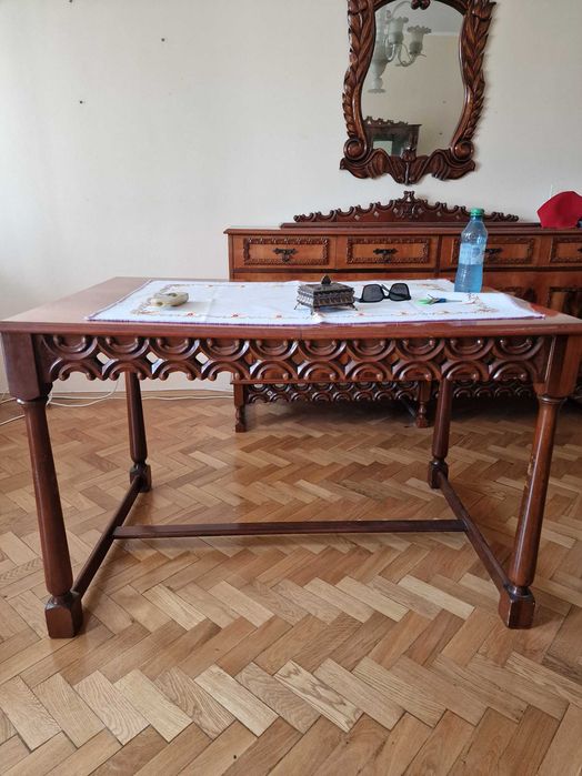 Mobilier de sufragerie