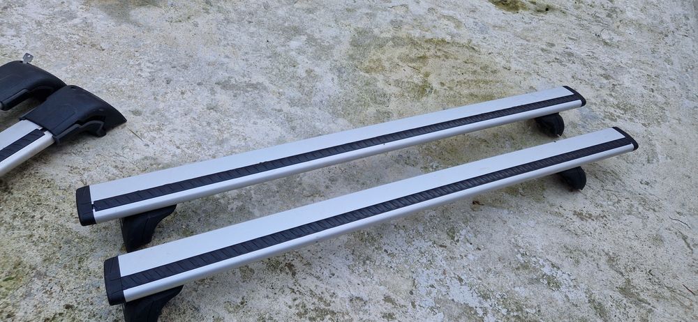 Thule wingbar cu kit dedicat
