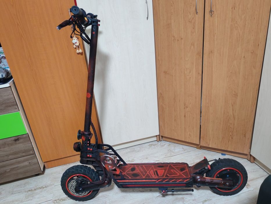 Vand trotineta Kugoo G2 Pro