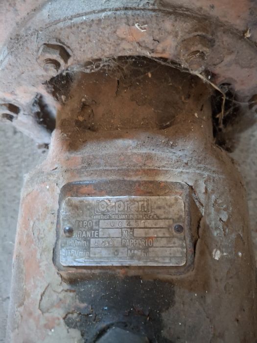 Vând doua pompe de tras spa sau irigat