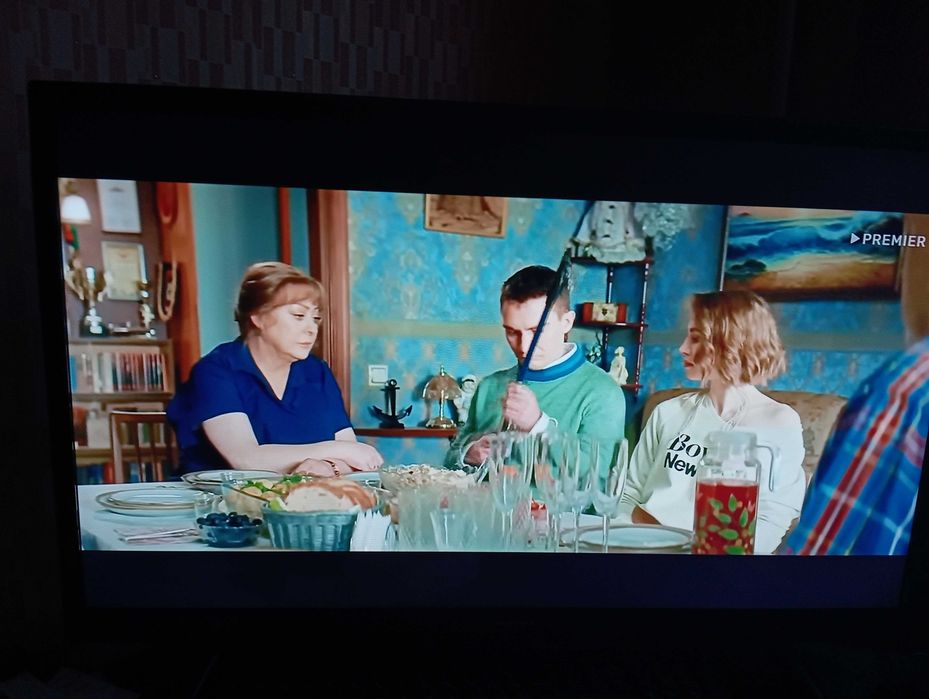 Продам Smart TV-SHarkon