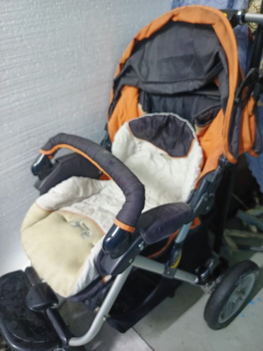 Коляска б у, в среднем состоянии