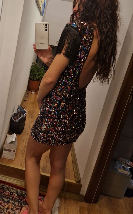 Rochie bby cu paiete si epoleti cu franjuri