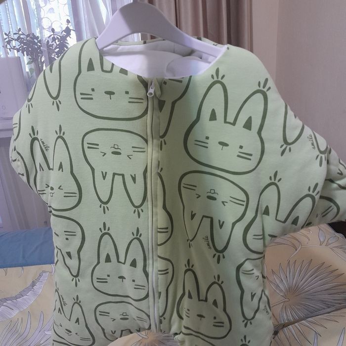 Продам комбинезон осень -весна