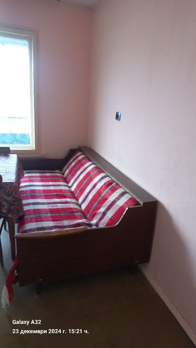 Дава се под наем Тристаен апартамент в Търговище, Център - 75 кв.м за 66300 € - Снимка #8