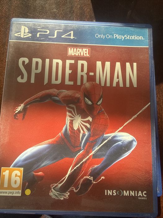 Ps4 PRO 1 TB de vanzare