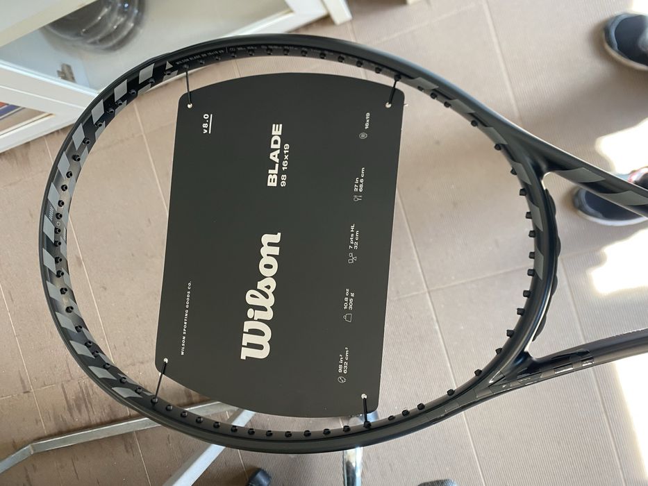 Racheta de tenis Wilson Blade 98