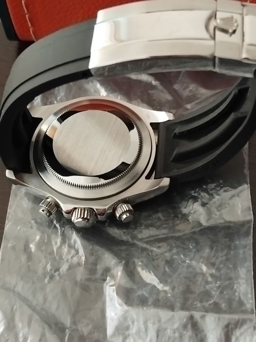 Часовници мъжкии дамски