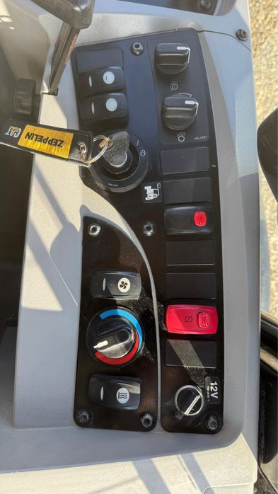 Incarcator frontal Caterpillar 908H2