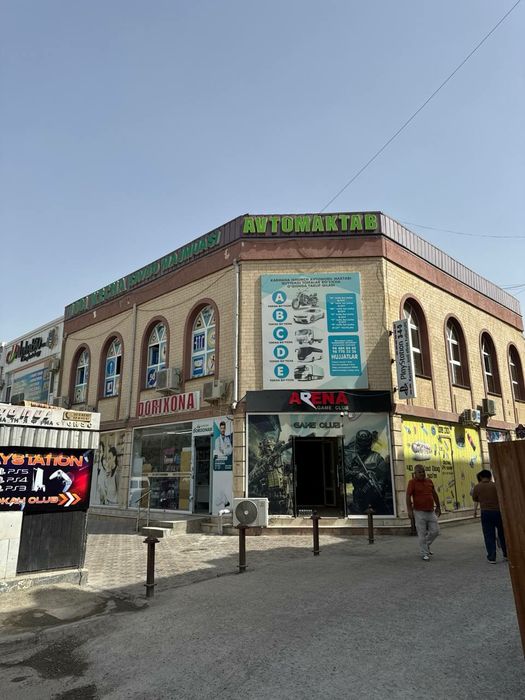 Karzinka oldida 40kvadrat joy ijaraga beriladi hotdog hona bugan