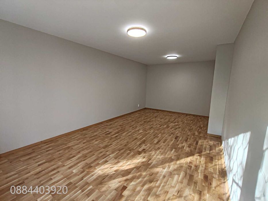 Продава се Двустаен апартамент в Варна, Център - 61 кв.м за 1329 €/кв.м - Снимка #7