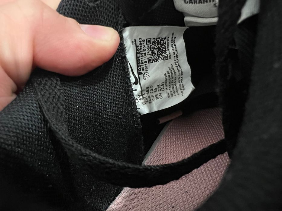 Дамски кецове Nike