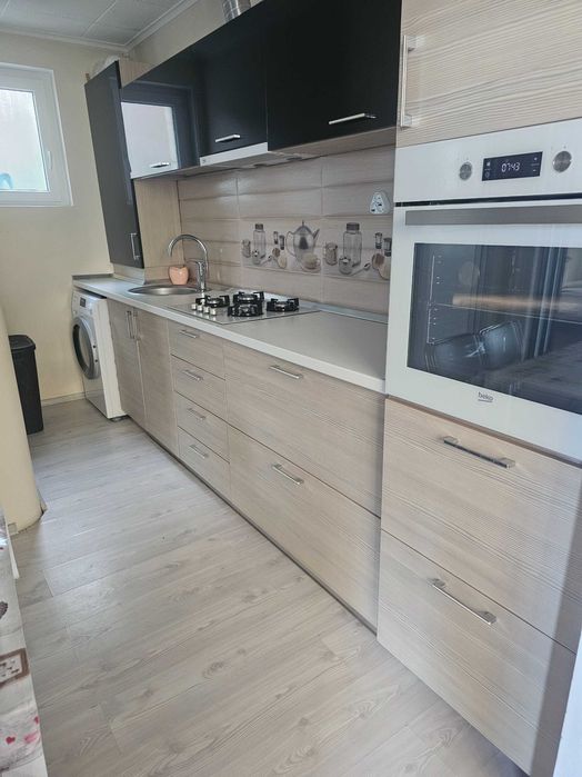 Inchiriez apartament la curte casa particulara pet friendly