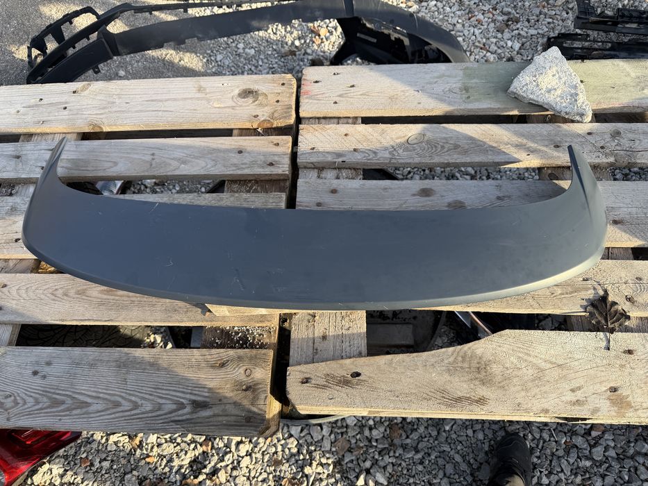 Спойлер заден капак Ford Focus