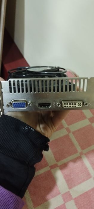 Sapphire AMD Radeon HD 4670.  В рабочем состоянии