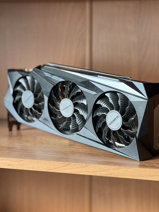 RTX 3090 Gigabyte Gaming OC - ГАРАНЦИЯ, AI ready
