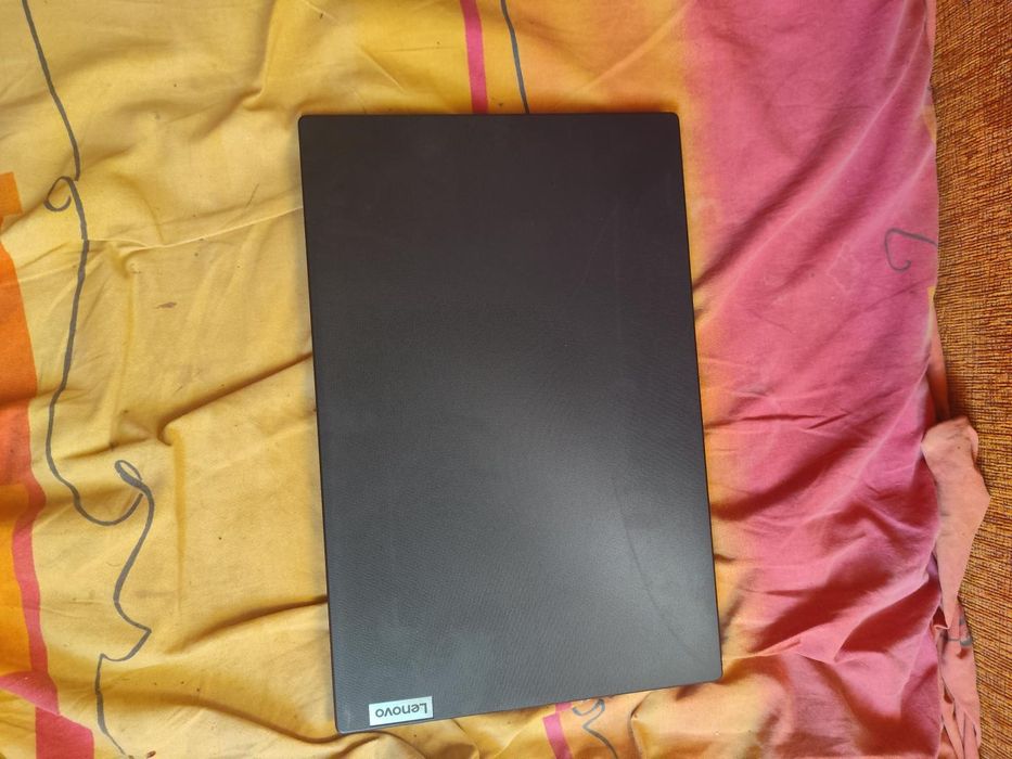 Vând leptop Lenovo w15 G5