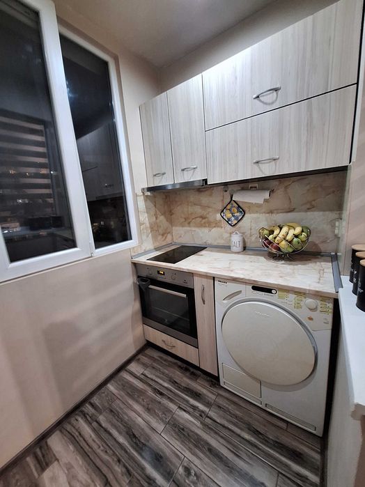 Продава се Четиристаен апартамент в Варна, Владислав Варненчик - 87 кв.м за 2068 €/кв.м - Снимка #13