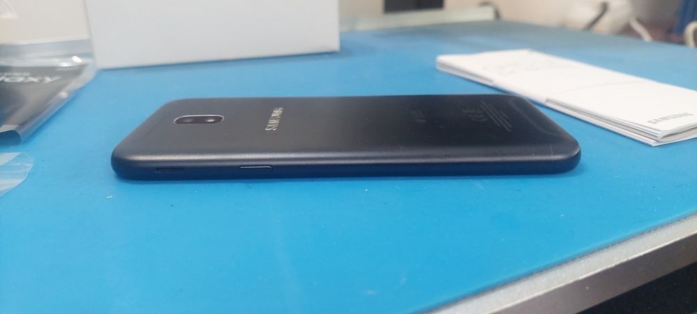 Telefon Samsung J5