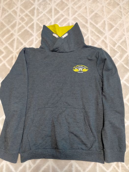 Мужская одежда в хорошем состоянии