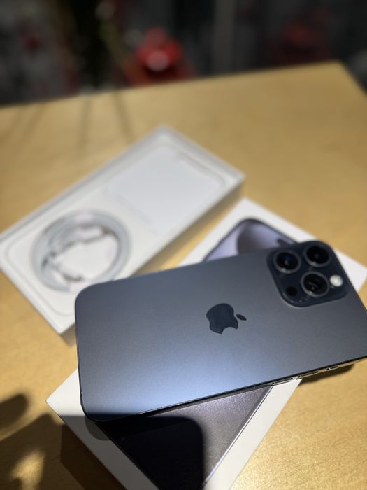 Iphone 15 pro Max 350,000