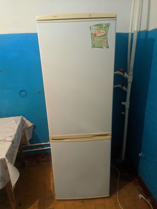 Отдам холодильник бесплатно