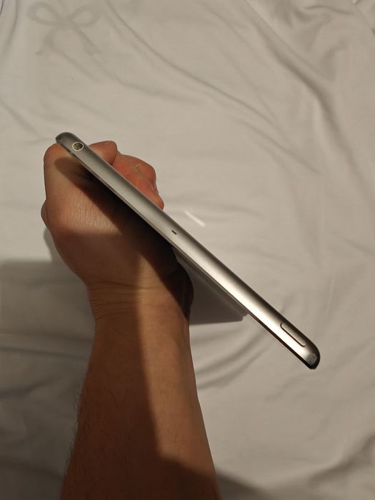 iPad Mini 2 128GB stare excelenta