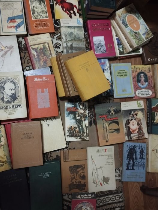 Продам книги от 1000 до 2000