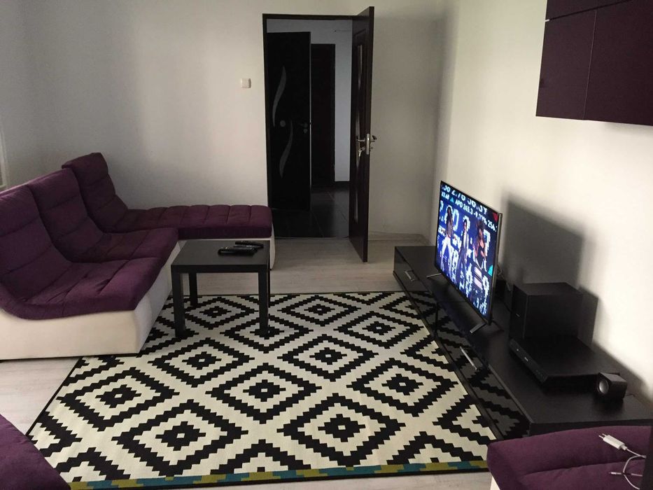 Vand Apartament 2 camere Cina