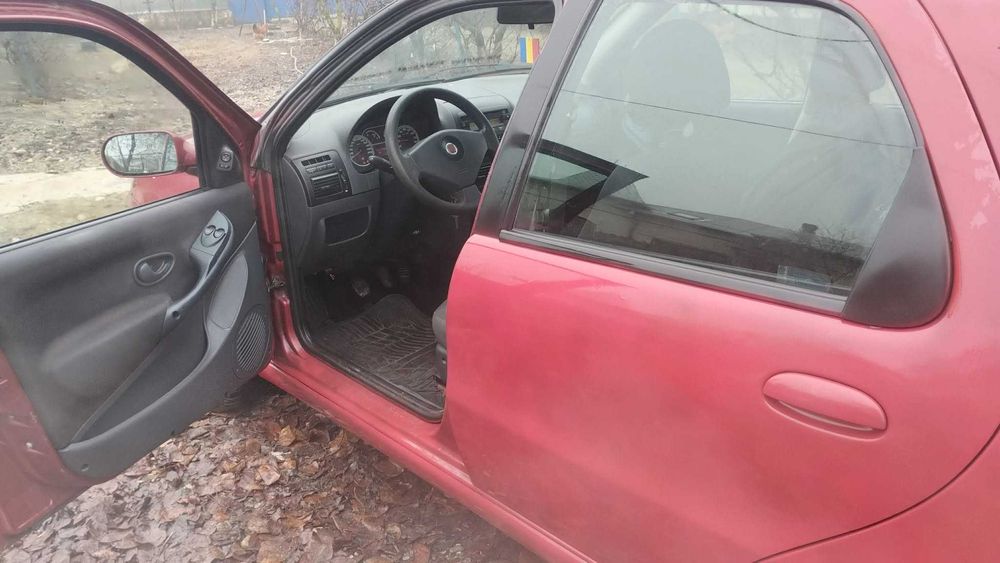 Vand Fiat Albea 2008 pentru piese.