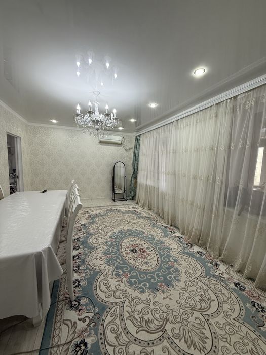 Арзан 3 бөлмелі квартира сатылады.