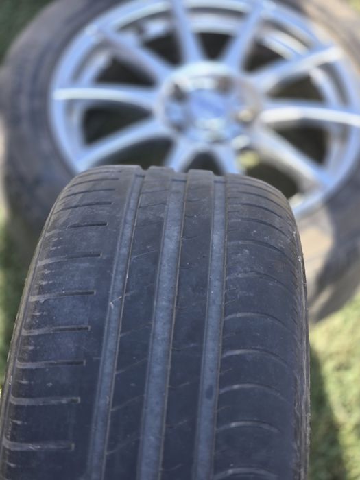 Jante cu tot cu cauciucuri