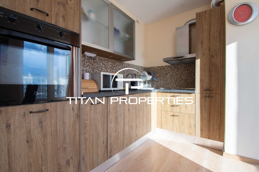 Дава се под наем Четиристаен апартамент в София, Младост 1А - 150 кв.м за 999 € - Снимка #4